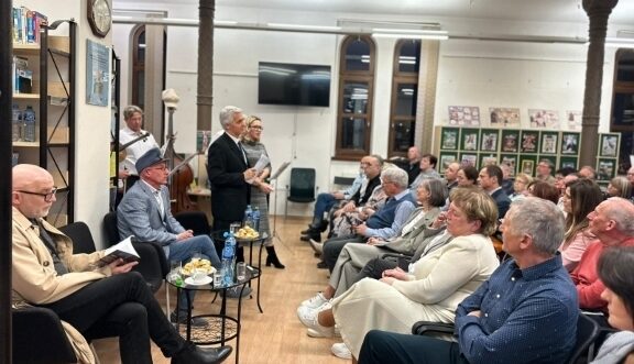 Fabio Taddei nella Biblioteca di Uherské Hradiste durante la presentazione del libro 'Klarinet umlki ve Velletri'
